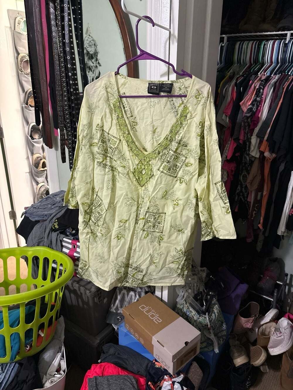 Baggage Women's 2X Green Floral Print Cotton V-Neck Tunic Blouse